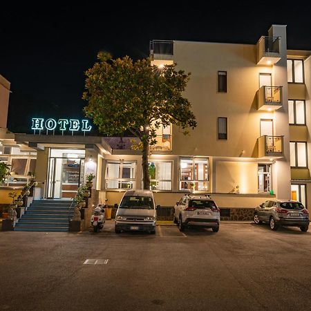 Hotel Residence San Pietro Maiori Exterior foto