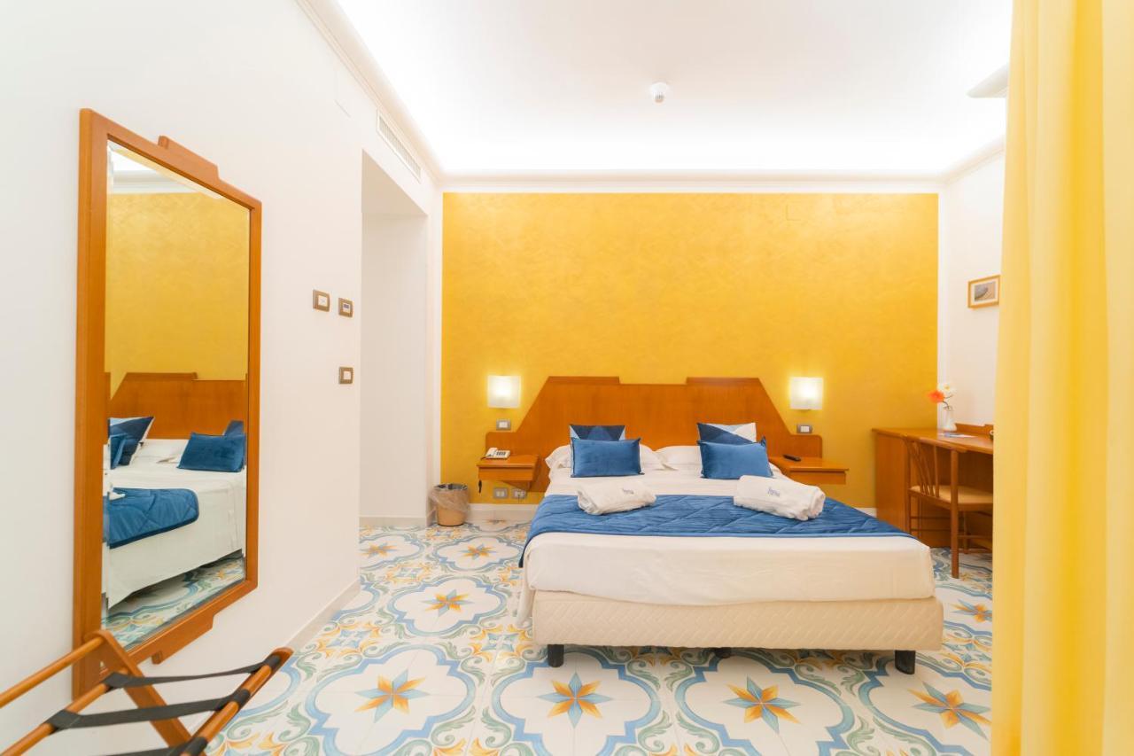 Hotel Residence San Pietro Maiori Exterior foto