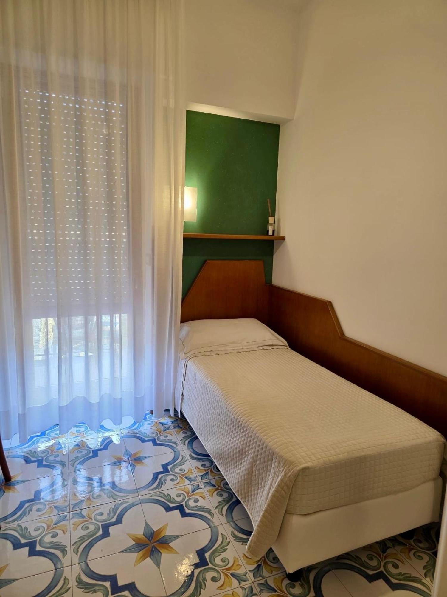 Hotel Residence San Pietro Maiori Exterior foto